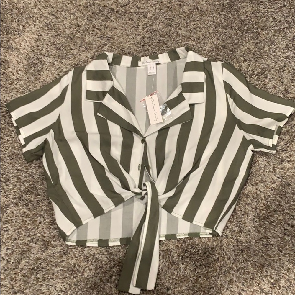 Cropped Button Up striped Blouse
